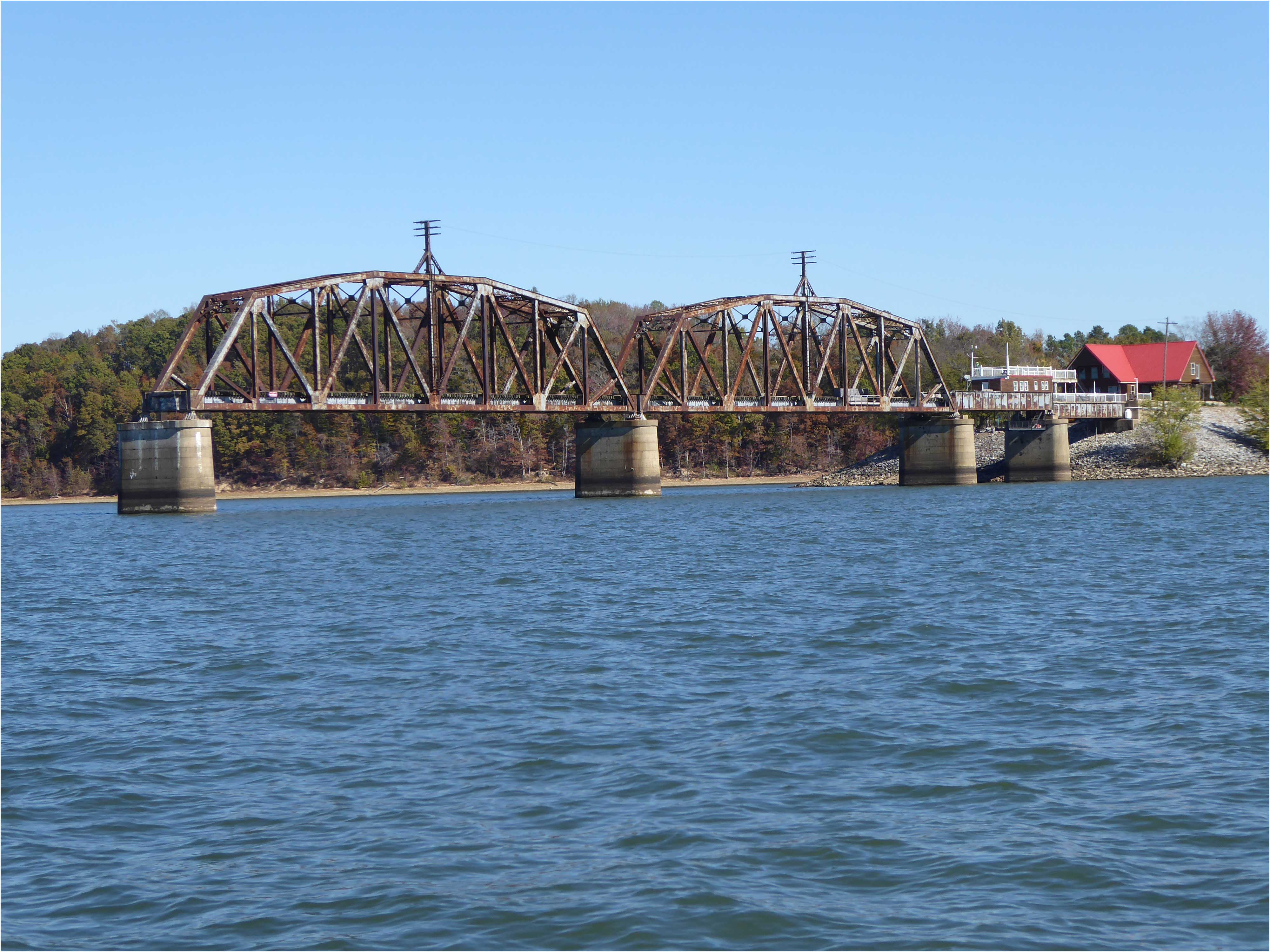 abandoned-louisville-and-nashville-railroad-bridge